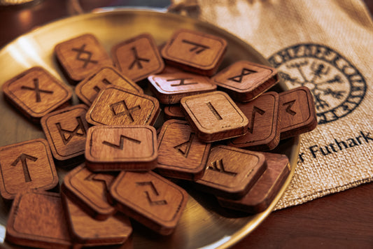 Wooden Travel Rune Set - Brown