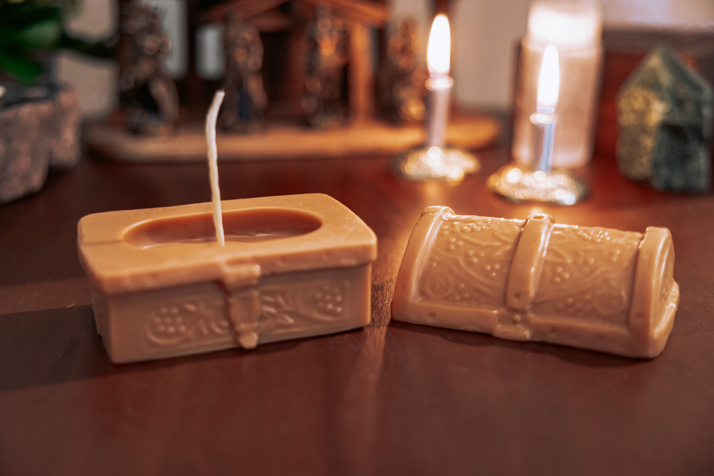 Loadable Treasure Chest Candle